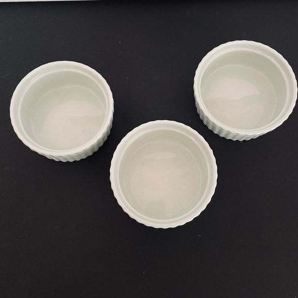 Crate&Barrel Other - Crate & Barrel White Ribbed Porcelain Ramekins Set of 3